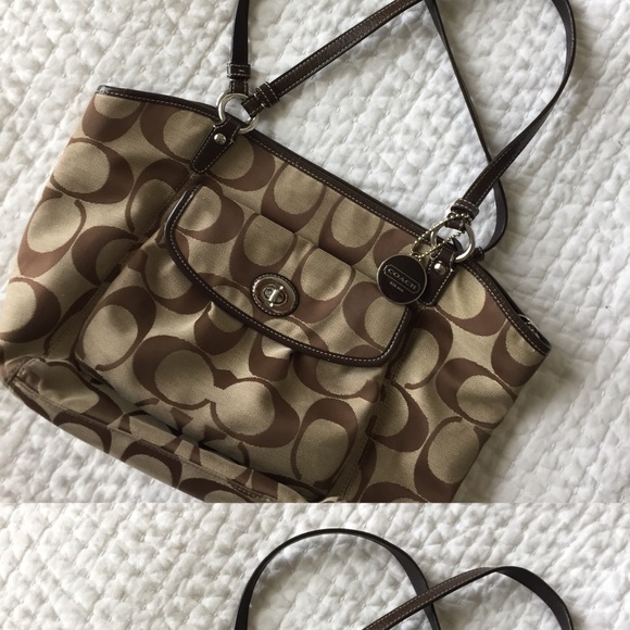 Coach Handbags - Coach purse